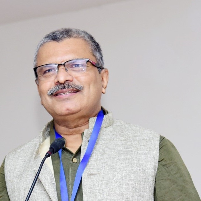 Dr. Niraj Kumar